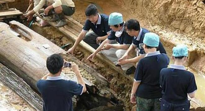奔如今尸体被发现棺材内引关注。开元棋牌试玩16年前四川美女私(图3)